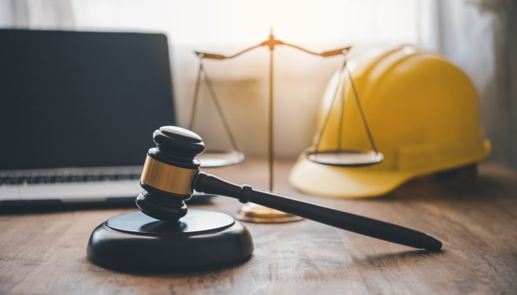 mazo legal en despacho de abogados laboralistas